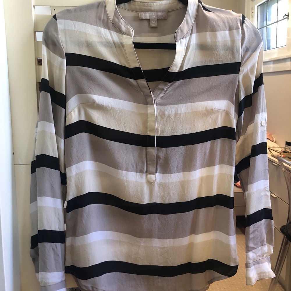 Banana Republic silk blouse